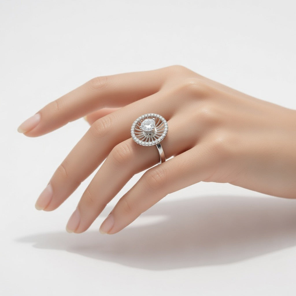 Luna Halo Ring