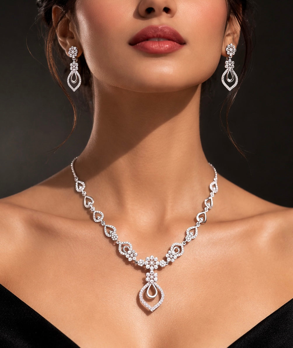 Royal Teardrop Silver Jewelry Set
