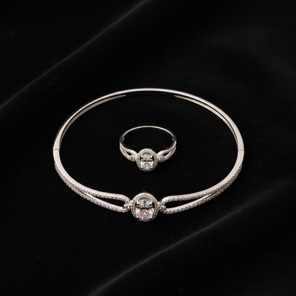 Oval Halo Set Ring Centred Black